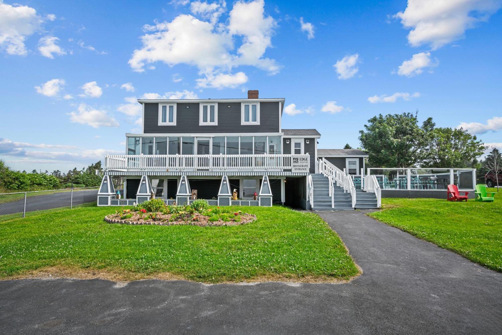 Edge Of The Avalon Inn Trepassey Bagian luar foto