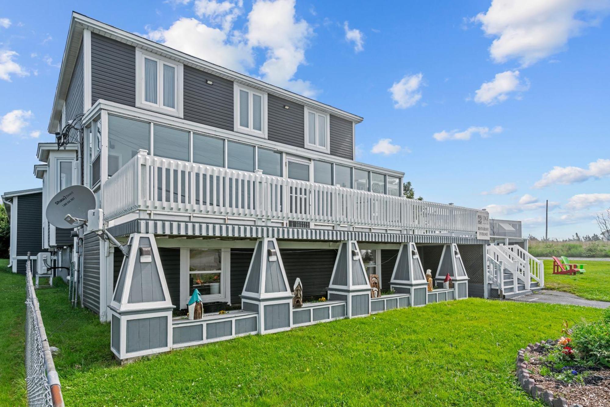 Edge Of The Avalon Inn Trepassey Bagian luar foto
